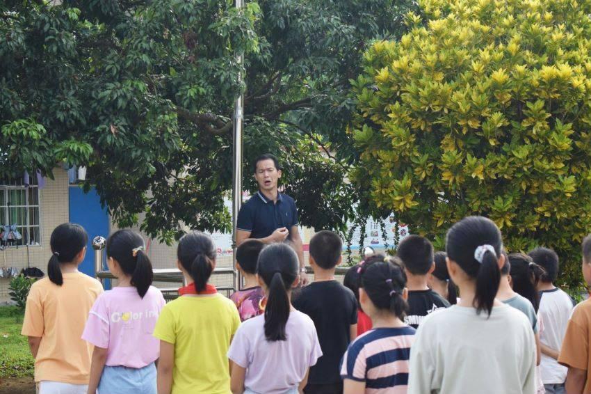 当你怀疑伴侣出轨，你会怎么办？